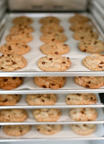 A rack of cookie crate